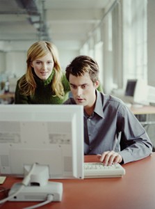 Man_woman_using_computer